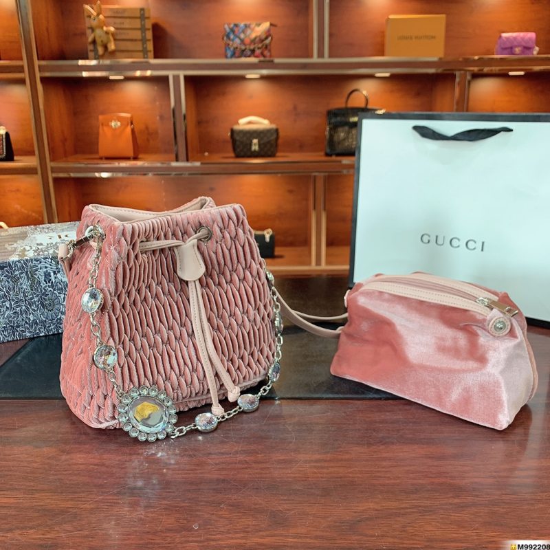ReplicaDesignerBags 06YA15900