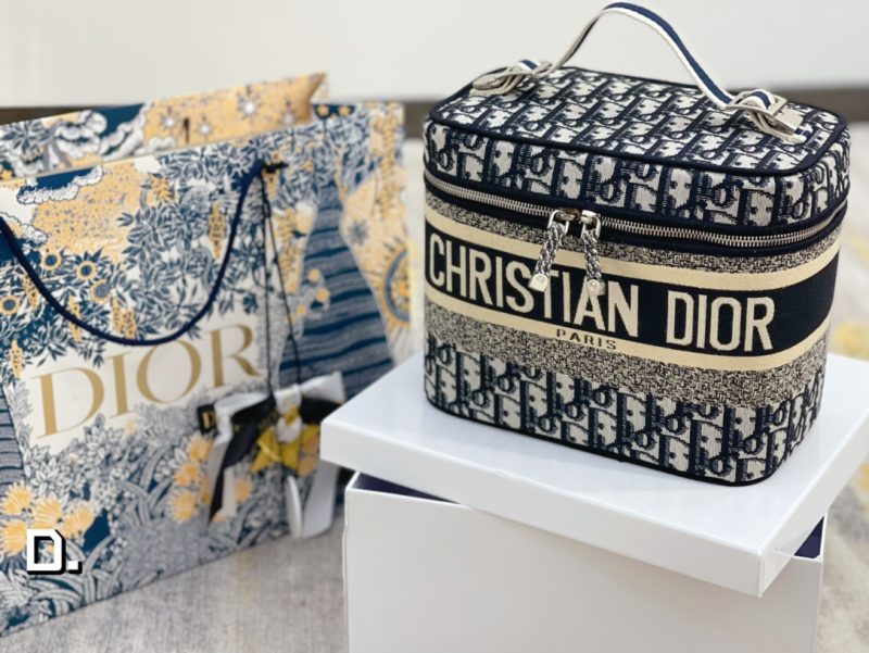 ReplicaDesignerBags 10YA711