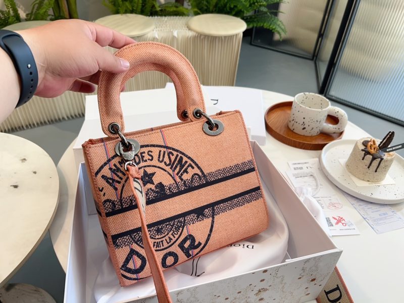 ReplicaDesignerBags 10YA730