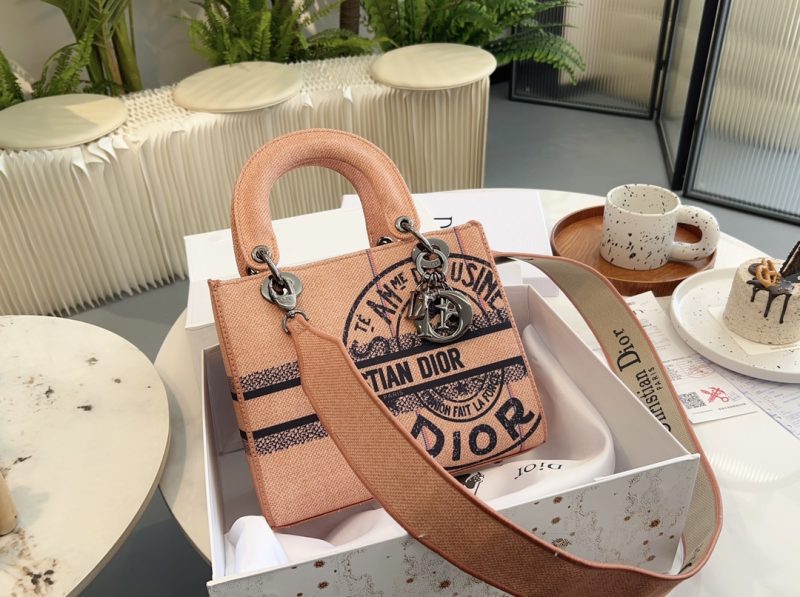 ReplicaDesignerBags 10YA730