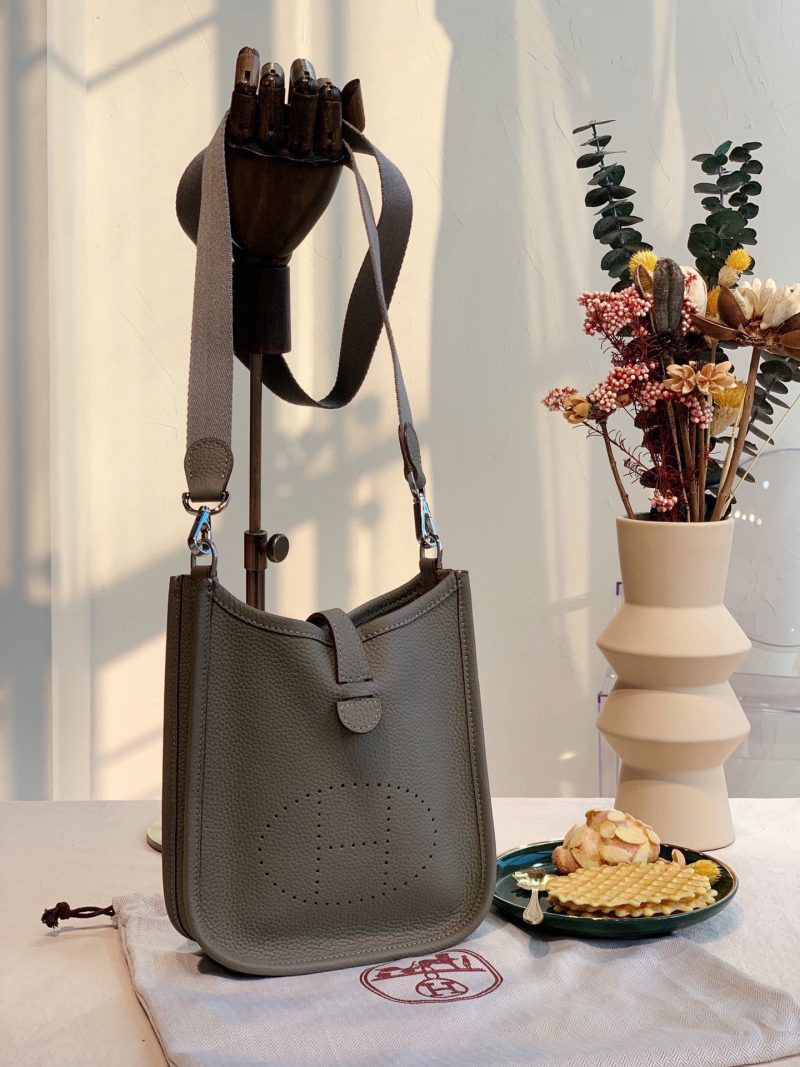 ReplicaDesignerBags 04YA270