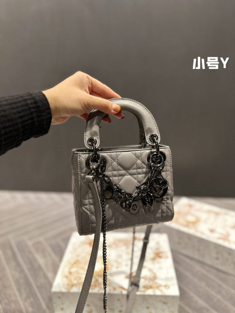 ReplicaDesignerBags 10YA750