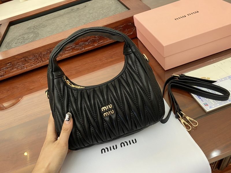 ReplicaDesignerBags 06YA15932