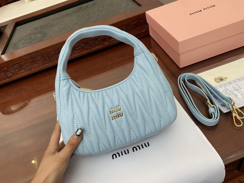 ReplicaDesignerBags 06YA15932