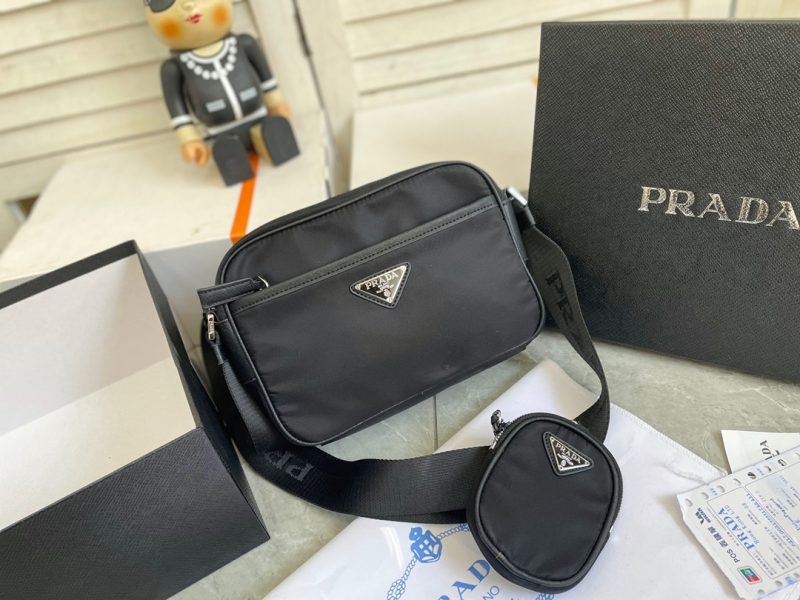 ReplicaDesignerBags 05YA17004
