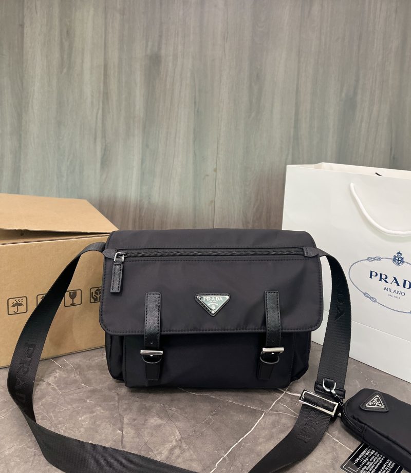 ReplicaDesignerBags 05YA17008