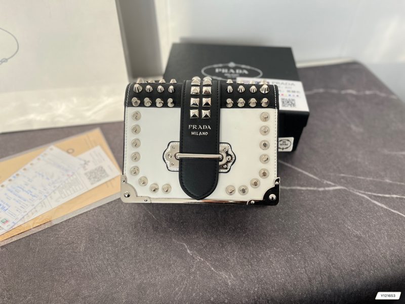 ReplicaDesignerBags 05YA17022