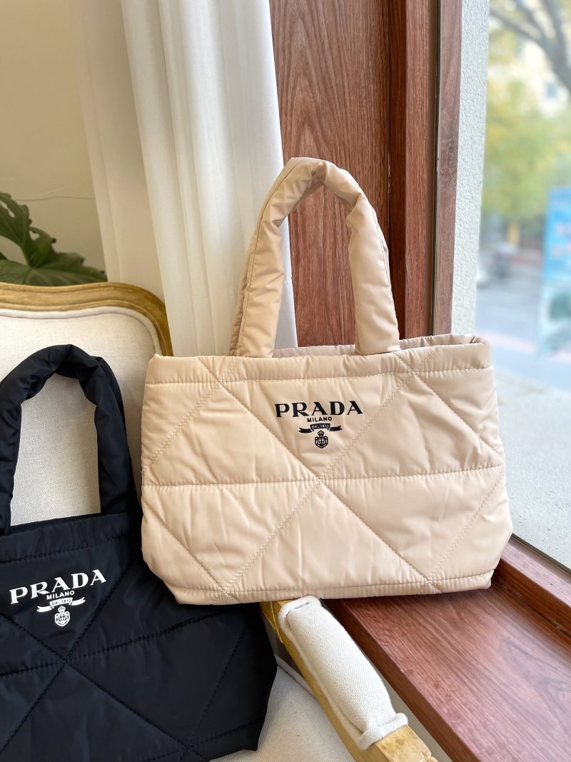 ReplicaDesignerBags 05YA17028