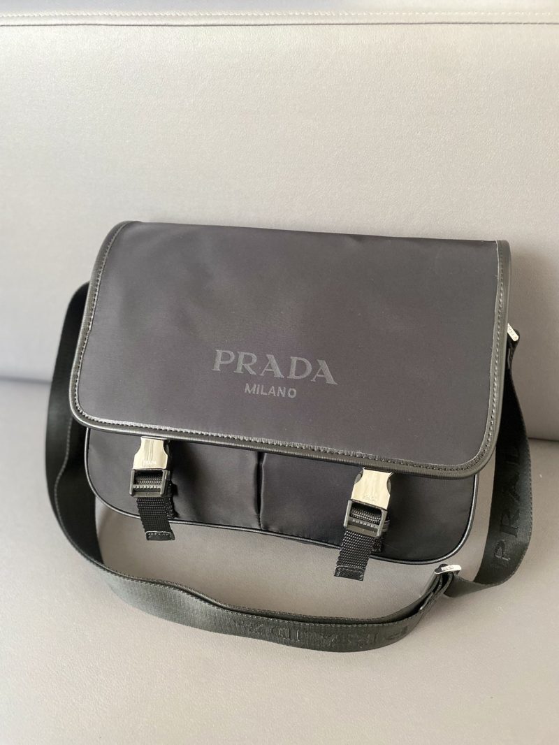 ReplicaDesignerBags 05YA17036