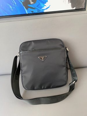 ReplicaDesignerBags 05YA17038