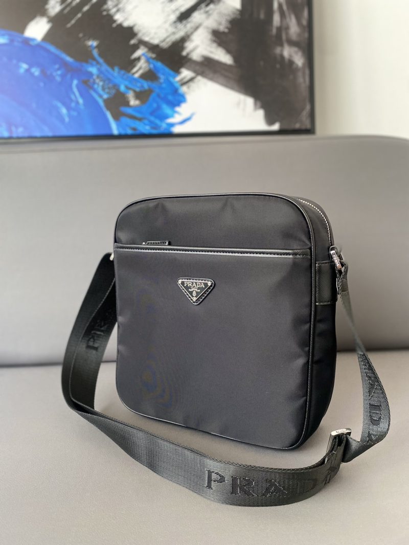 ReplicaDesignerBags 05YA17038