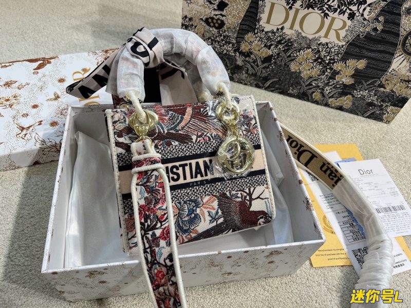 ReplicaDesignerBags 10YA802