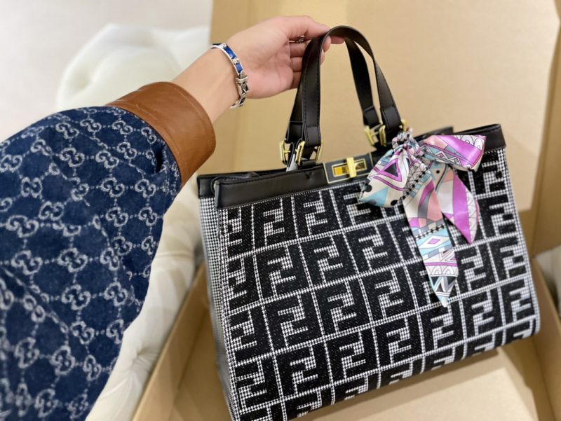 ReplicaDesignerBags 09YA5477