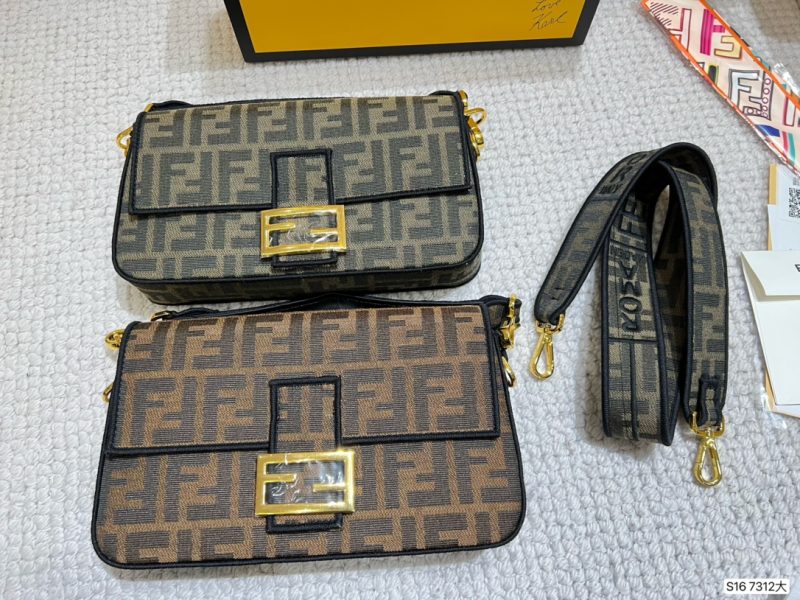 ReplicaDesignerBags 09YA5500