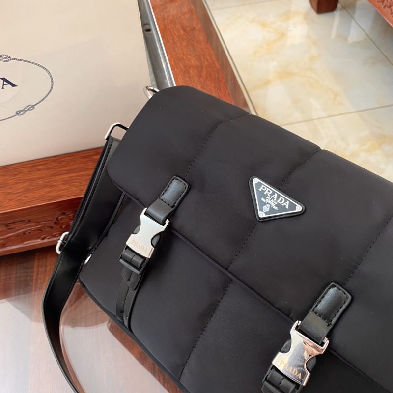 ReplicaDesignerBags 05YA17082