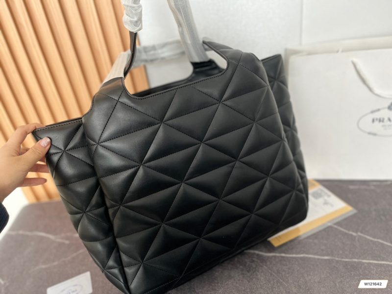 ReplicaDesignerBags 05YA17092