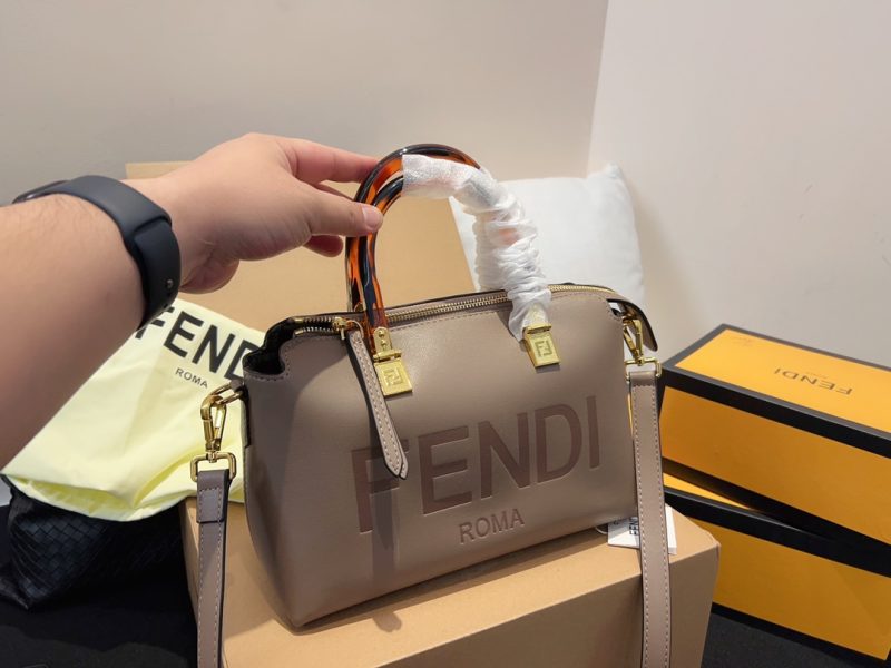 ReplicaDesignerBags 09YA5537
