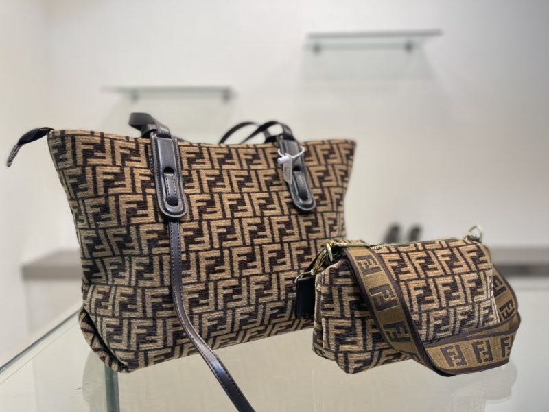 ReplicaDesignerBags 09YA5584