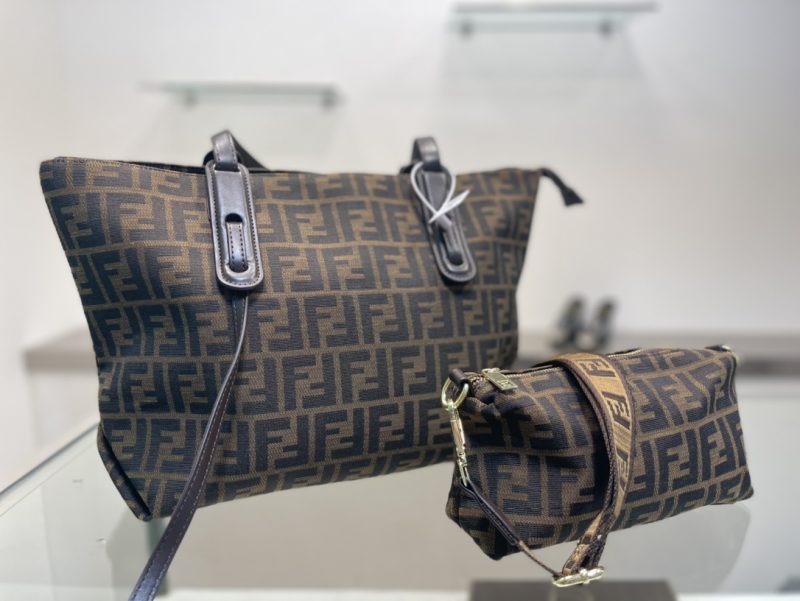 ReplicaDesignerBags 09YA5584