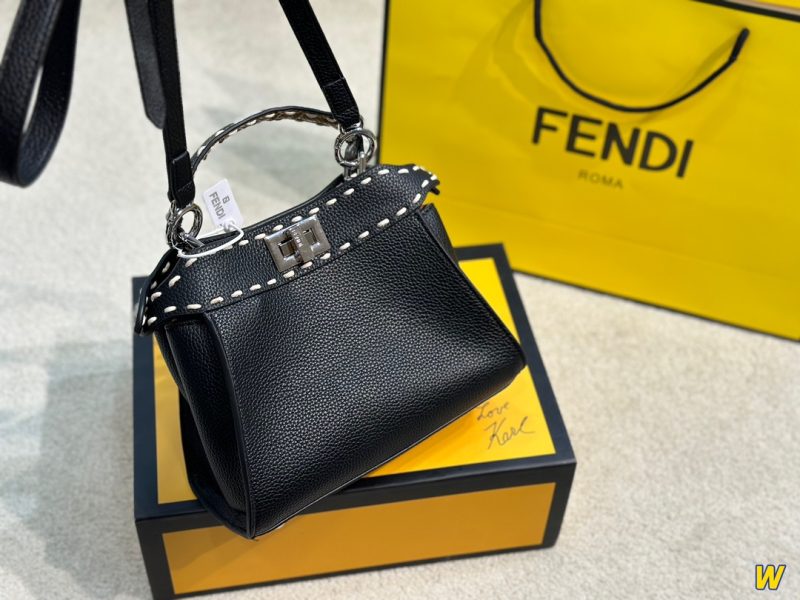 ReplicaDesignerBags 09YA5601