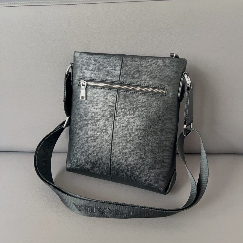 ReplicaDesignerBags 05YA17130
