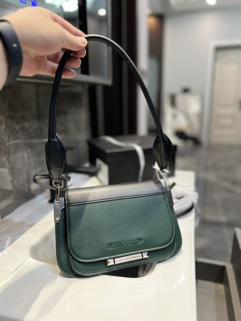 ReplicaDesignerBags 05YA17171