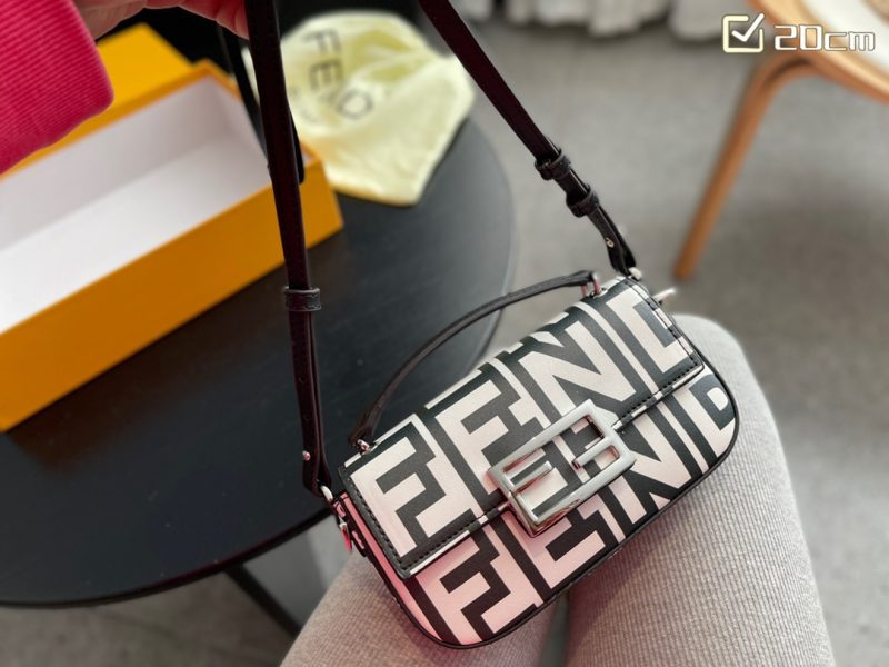ReplicaDesignerBags 09YA5689