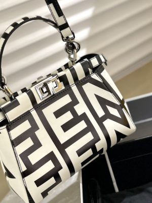 ReplicaDesignerBags 09YA5748