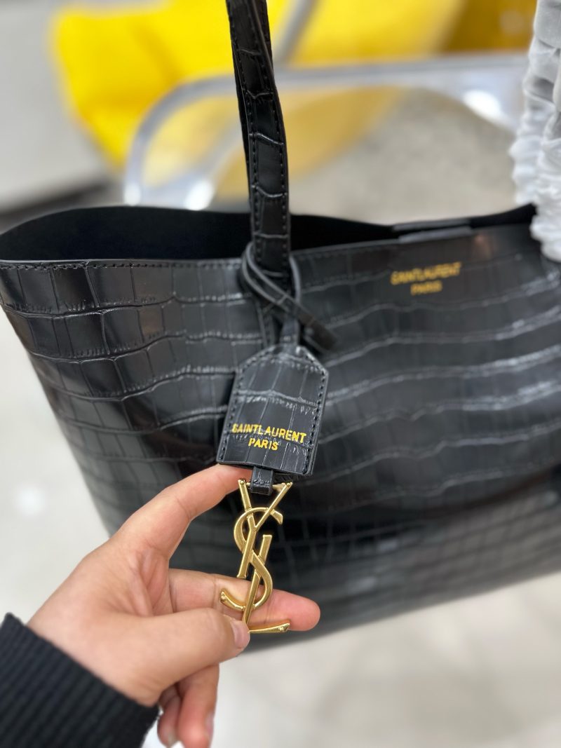 ReplicaDesignerBags 05YA1616