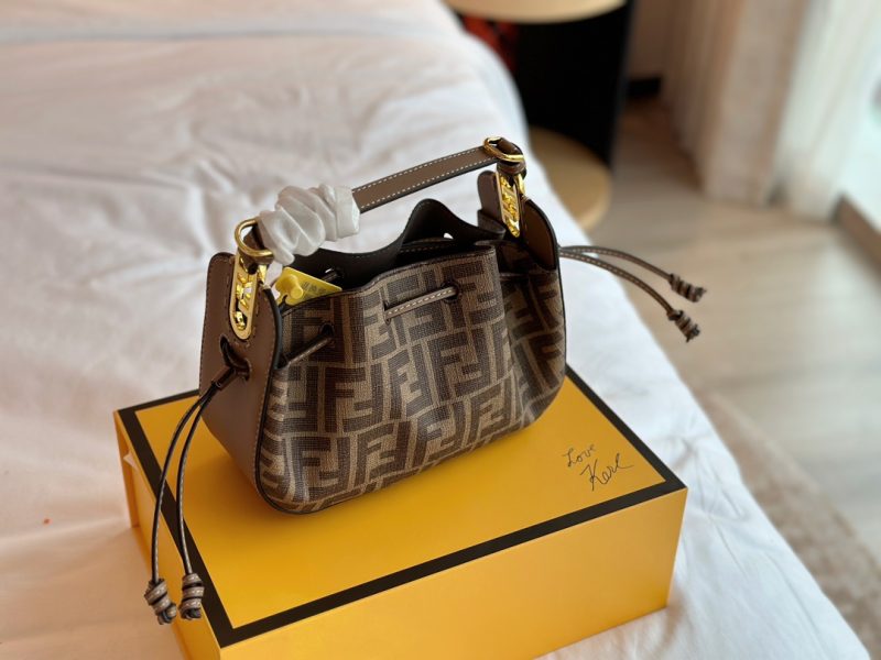 ReplicaDesignerBags 09YA5767