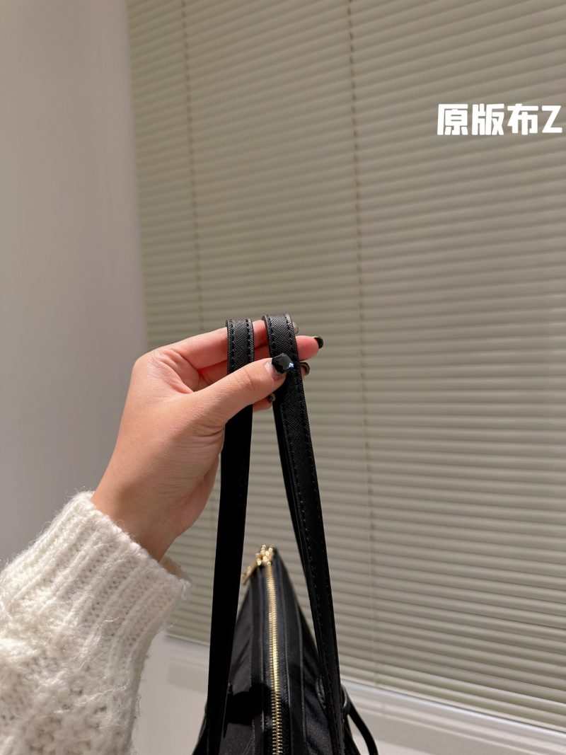ReplicaDesignerBags 05YA17241