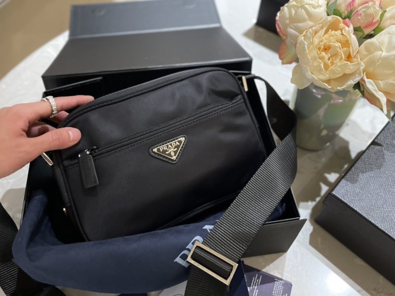 ReplicaDesignerBags 05YA17288