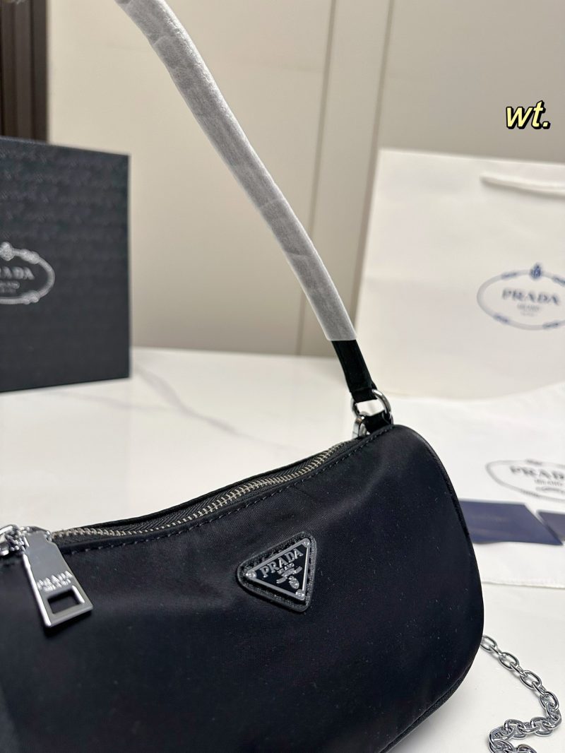 ReplicaDesignerBags 05YA17303