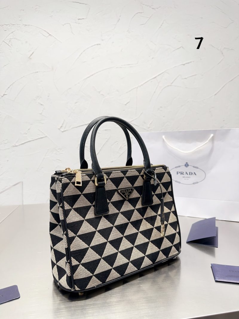 ReplicaDesignerBags 05YA17319