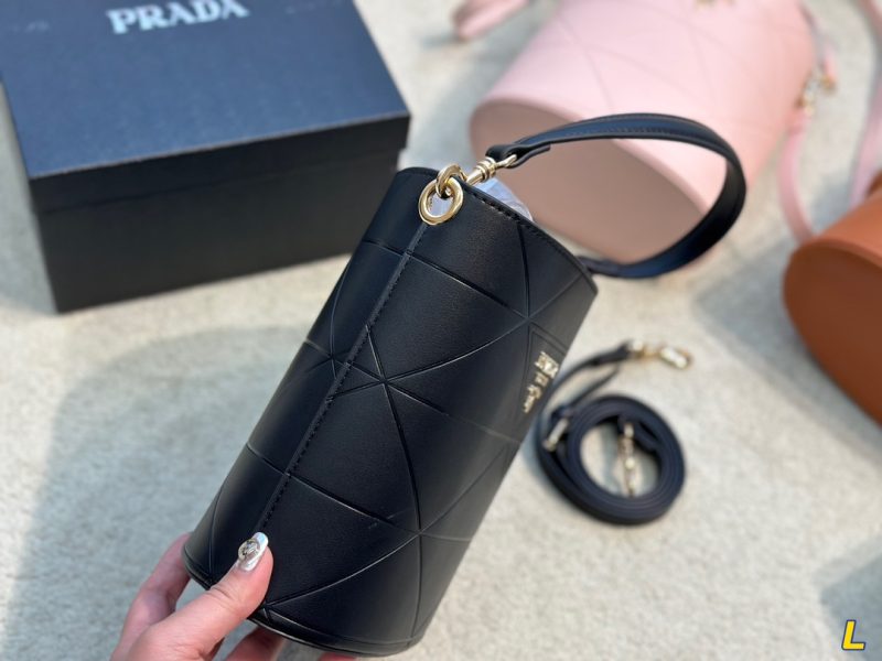 ReplicaDesignerBags 05YA17372
