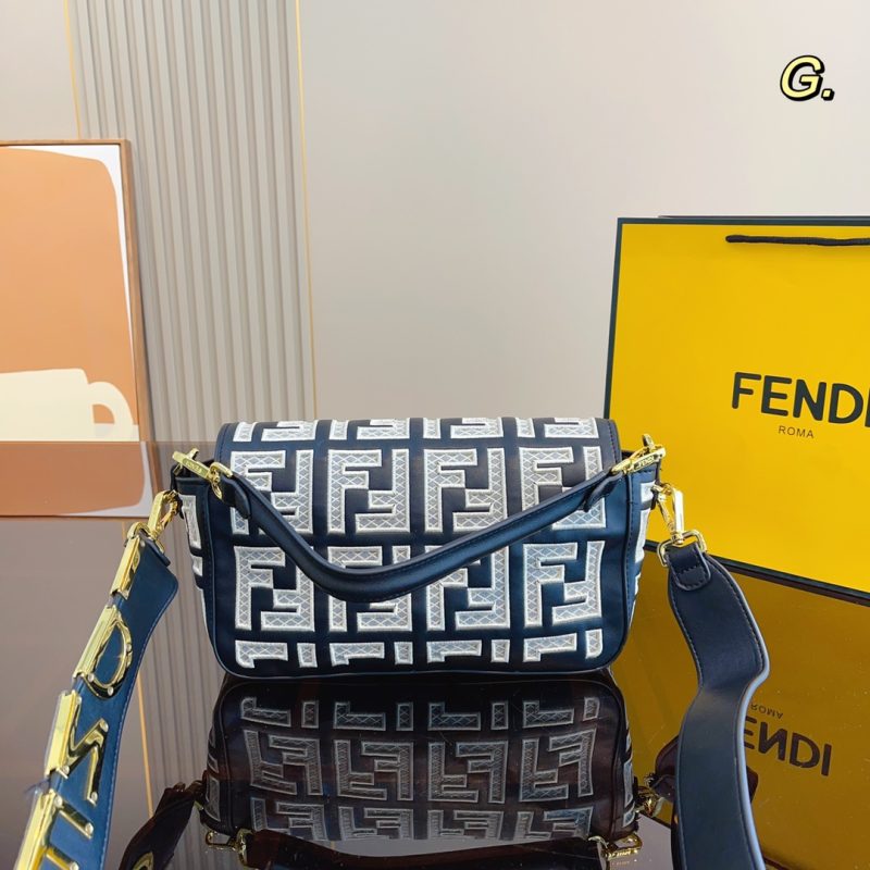 ReplicaDesignerBags 09YA5895