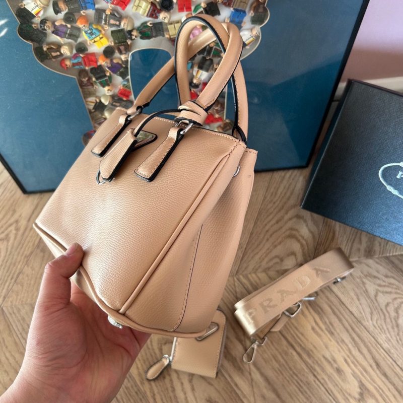 ReplicaDesignerBags 05YA17381