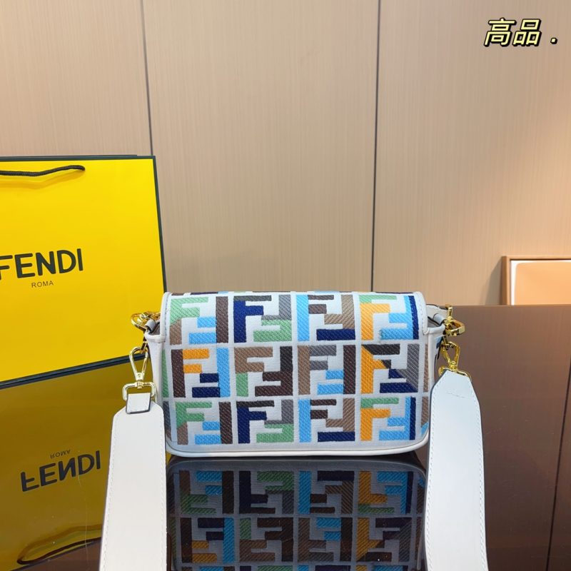 ReplicaDesignerBags 09YA6057