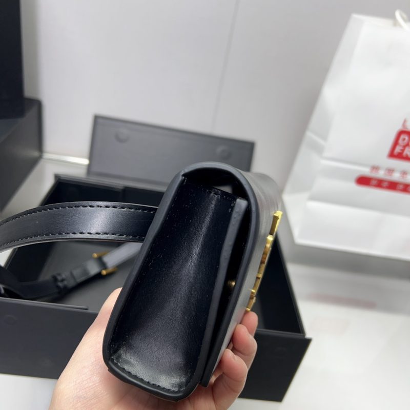 ReplicaDesignerBags 05YA755