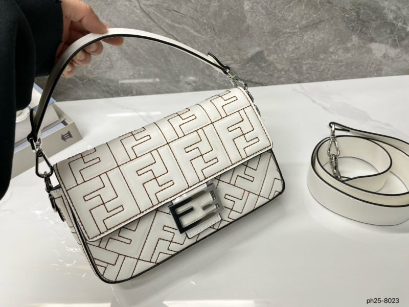 ReplicaDesignerBags 09YA6090