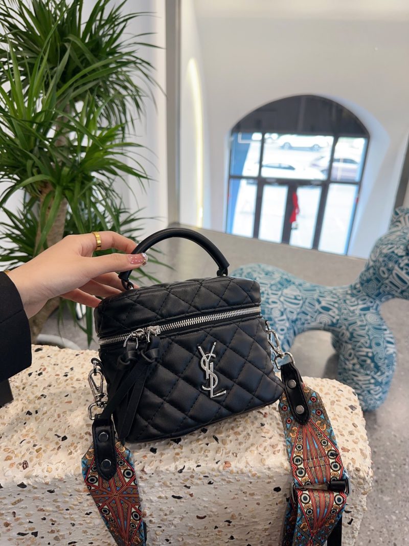 ReplicaDesignerBags 05YA835