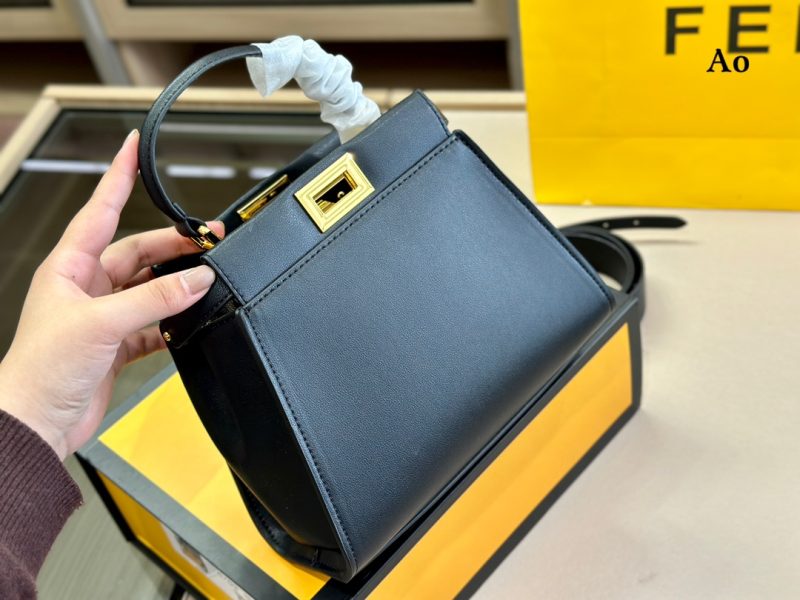 ReplicaDesignerBags 09YA6111