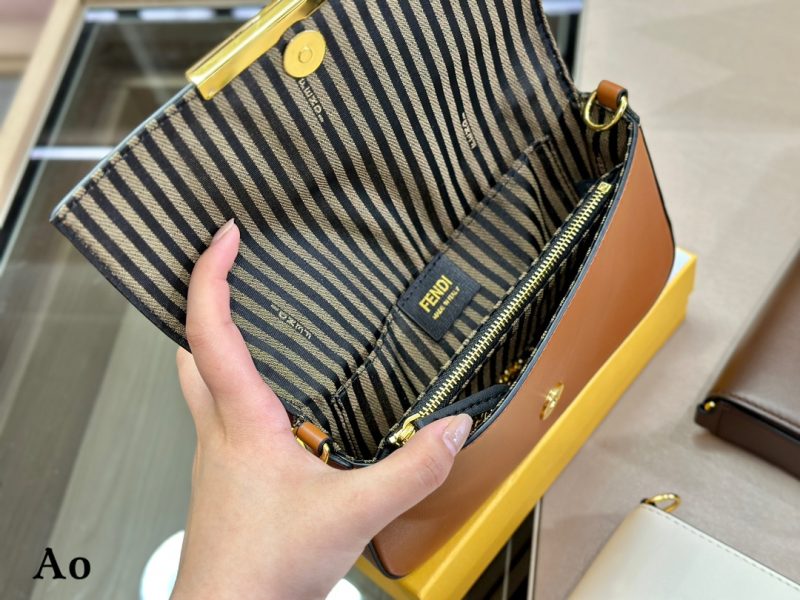 ReplicaDesignerBags 09YA6128