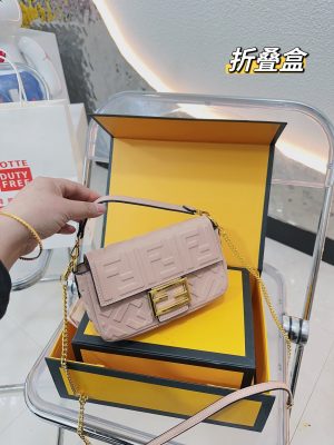 ReplicaDesignerBags 09YA6137