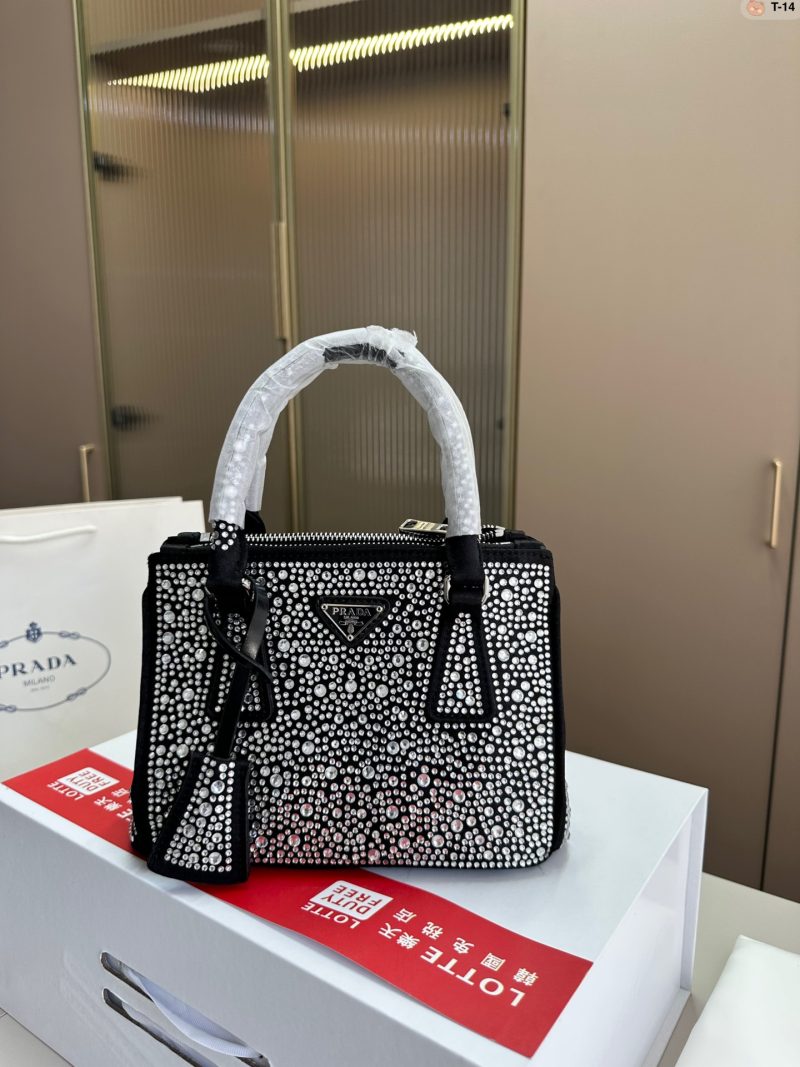 ReplicaDesignerBags 05YA17552