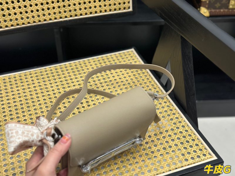 ReplicaDesignerBags 04YA1390