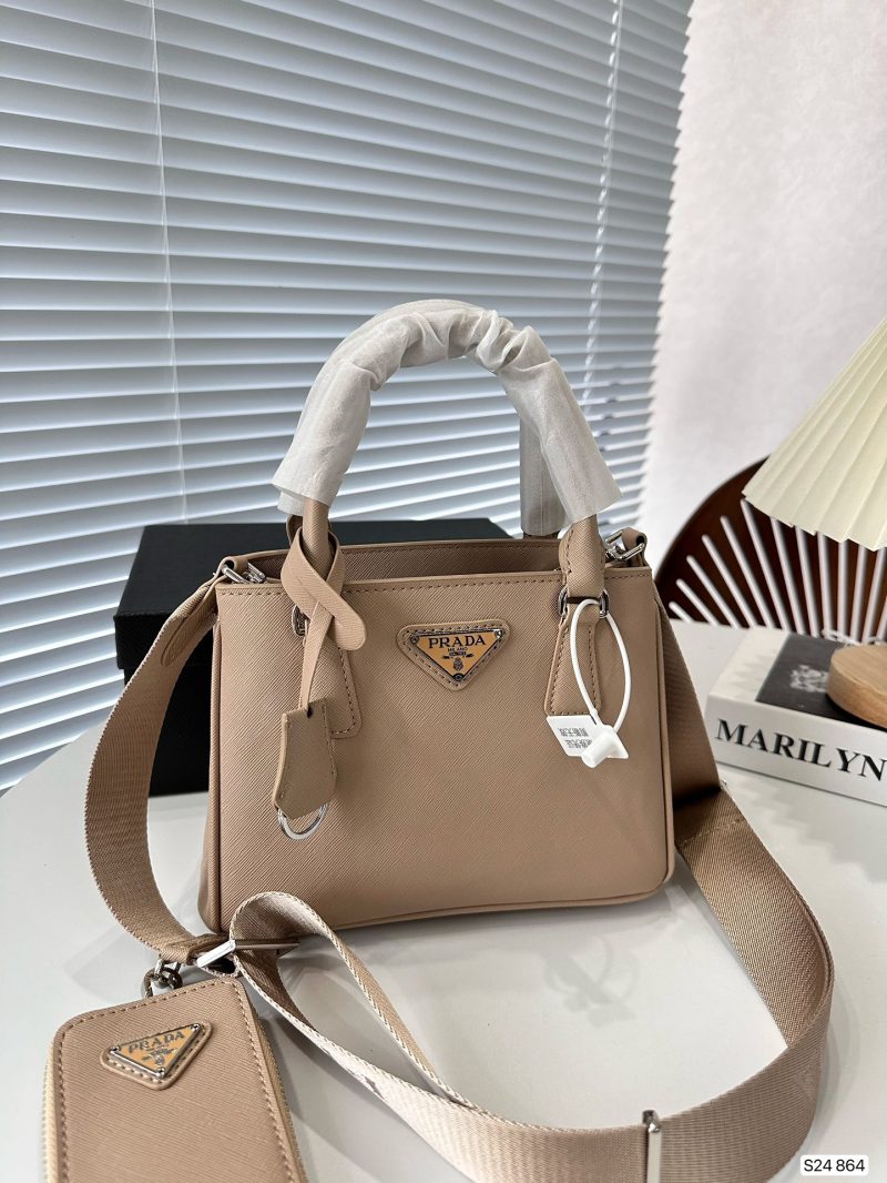 ReplicaDesignerBags 05YA17573