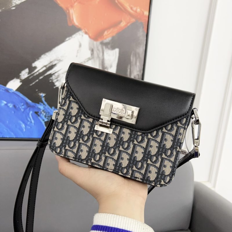ReplicaDesignerBags 10YA1572