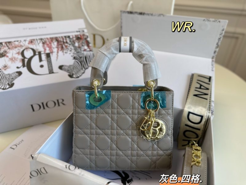 ReplicaDesignerBags 10YA1705