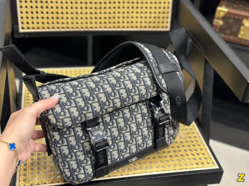 ReplicaDesignerBags 10YA1711